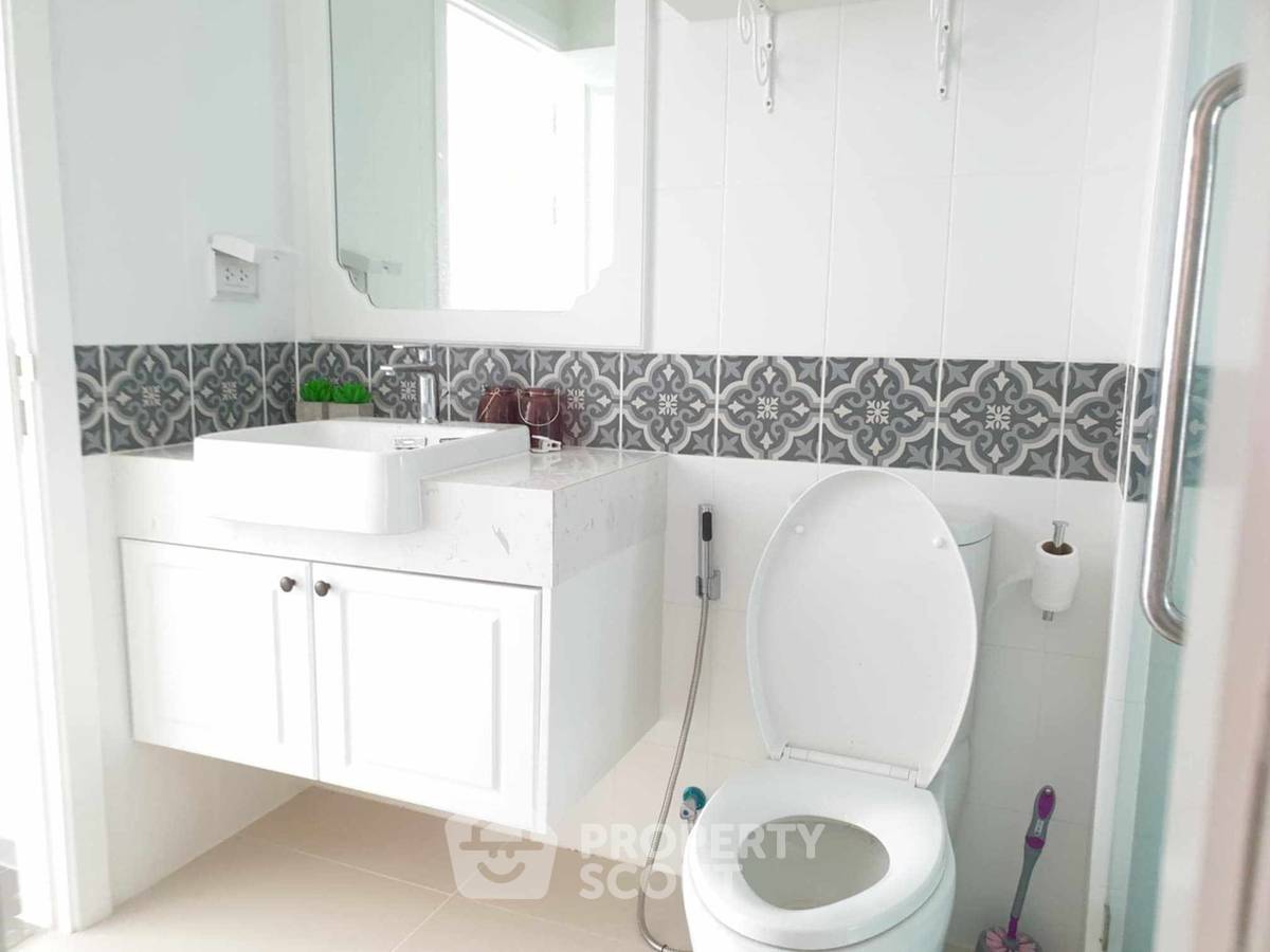 รูป คอนโด 1-ห้องนอน ที่ ดิ โอเรียนท์ รีสอร์ท แอนด์ สปา ใกล้ เมืองพัทยา (ID 2136876) - รูปที่ 11/19