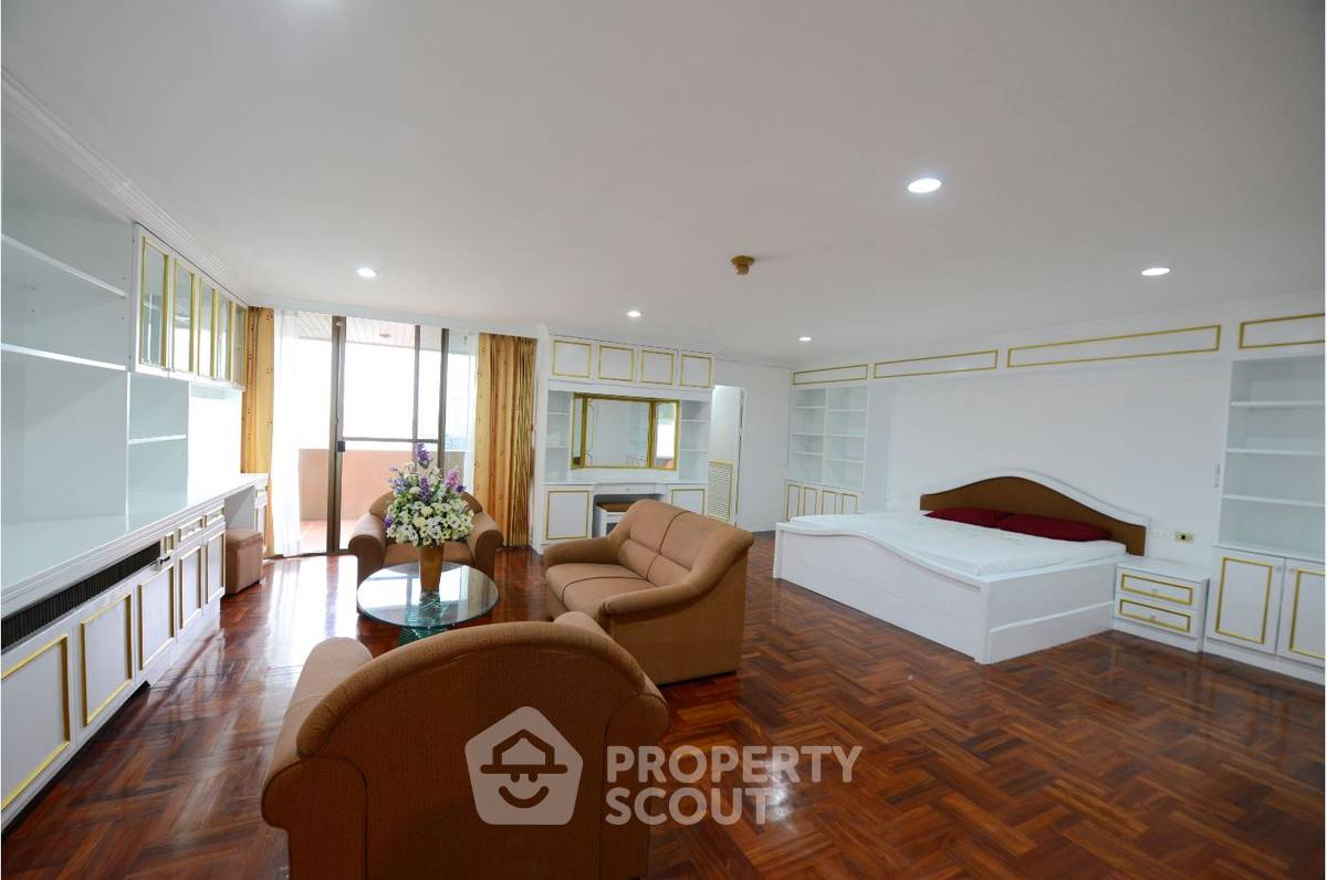 รูป คอนโด 3-ห้องนอน ที่ โอเรียลเต็ล ทาวเวอร์ คอนโดมิเนียม ใกล้ BTS เอกมัย (ID 510846) - รูปที่ 12/20