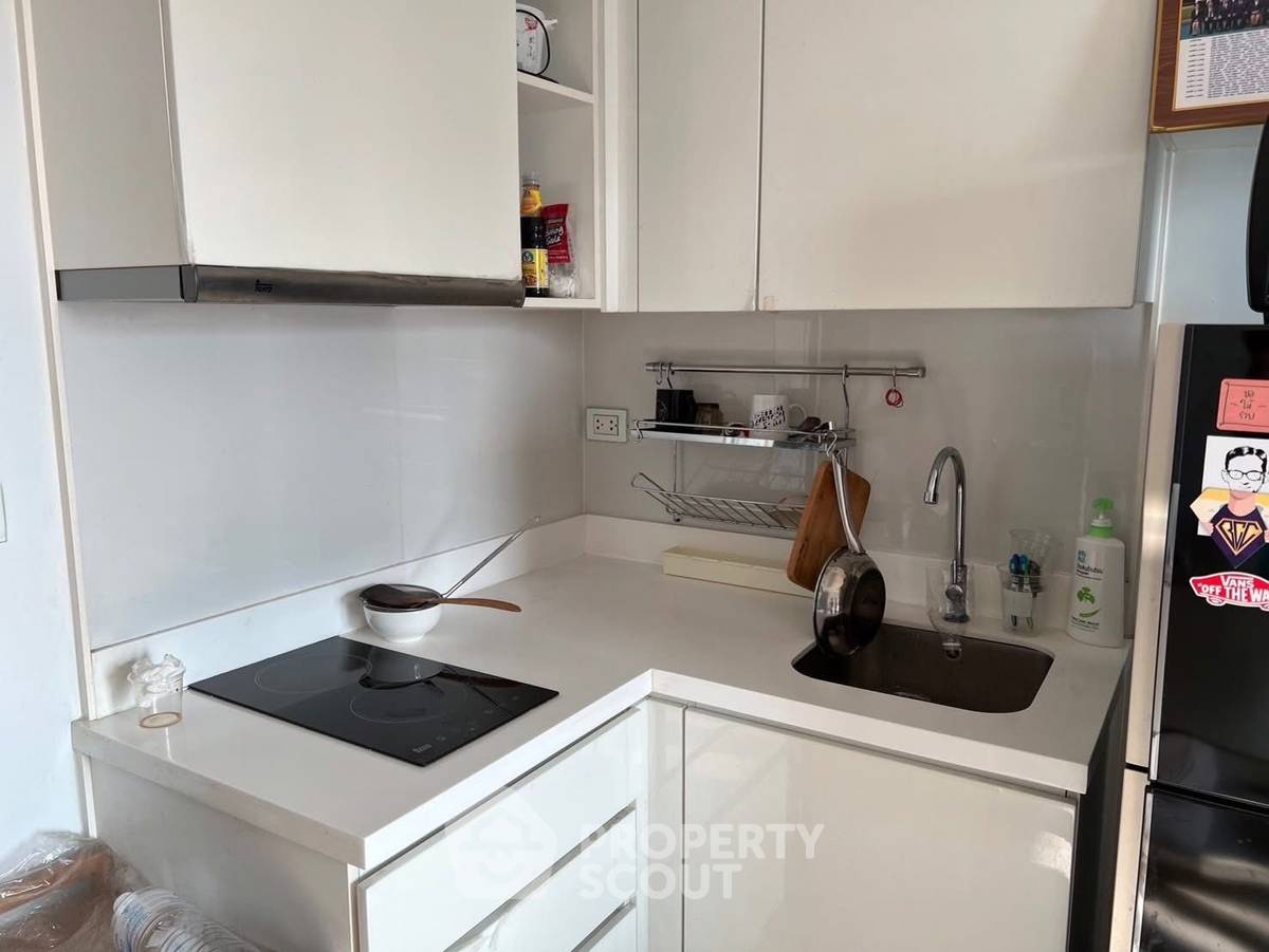 picture 1-BR Condo at Condolette Ize Ratchathewi near BTS Ratchathewi (ID 2046163) - 4/7