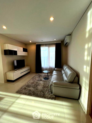 Condos for sale : 2-BR Condo For Sale At Villa Asoke, 41st-Floor Near MRT Phetchaburi (ID 992985)