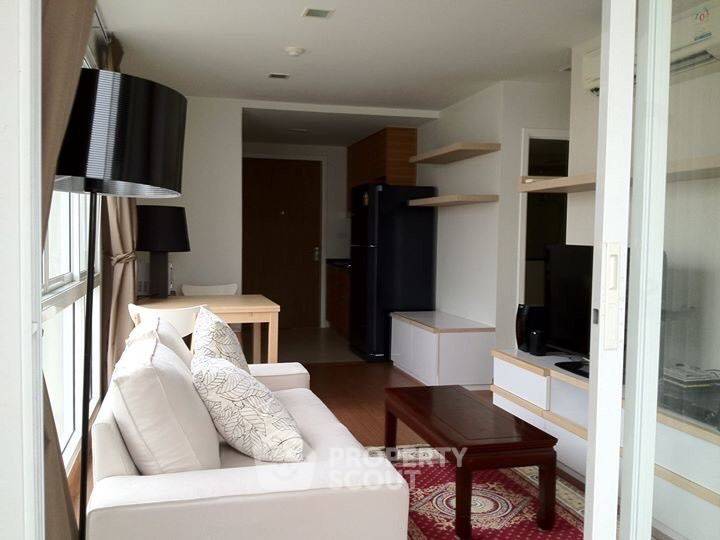 picture 2-BR Condo at The Treasure Condominium near BTS Saint Louis (ID 509634) - 1/7