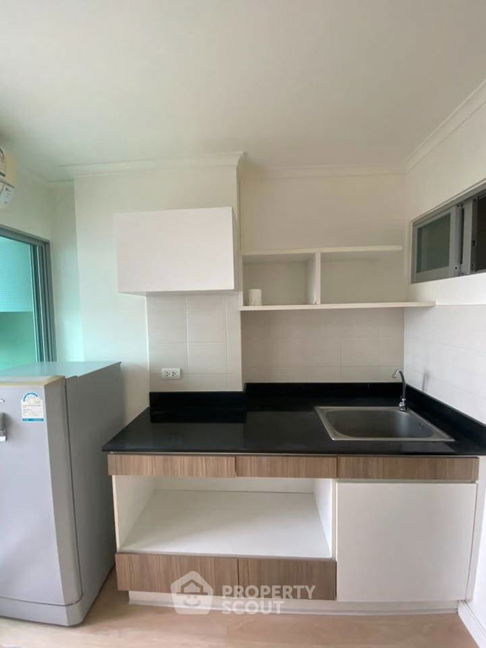 picture 1-BR Condo at Lumpini Ville Latphrao-Chokchai 4 in Saphan Song (ID 2181142) - 5/7