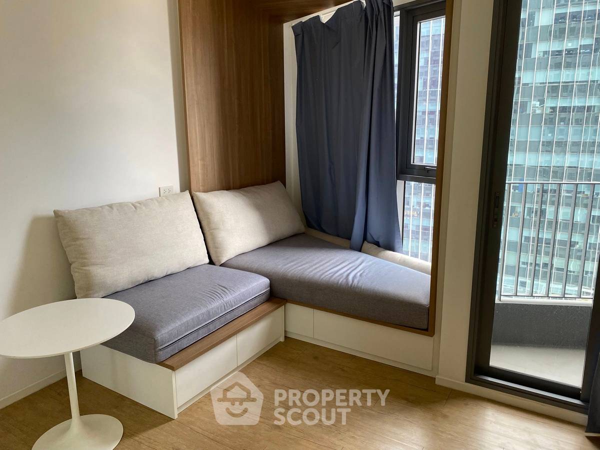 picture 1-BR Condo at Triple Y Residence Samyan near MRT Sam Yan (ID 2155724) - 3/9