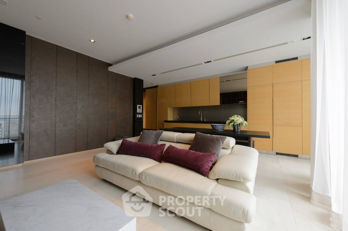 picture 2-BR Condo at Saladaeng Residences near MRT Si Lom (ID 426278) - 16/19