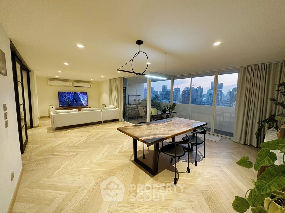 picture 2-BR Condo at D.S. Tower 2 Sukhumvit 39 Condominium near MRT Sukhumvit (ID 1522486) - 3/15