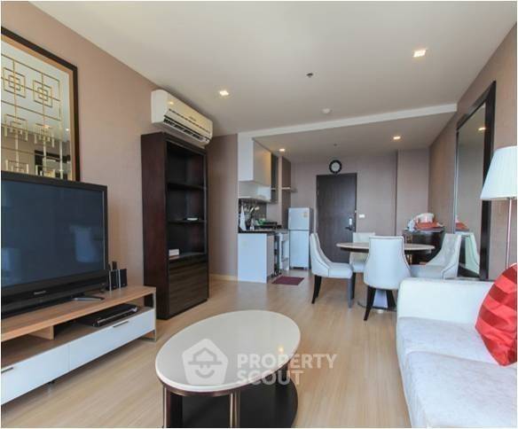 picture 2-BR Condo at Sky Walk Residences near BTS Phra Khanong (ID 309282) - 5/8