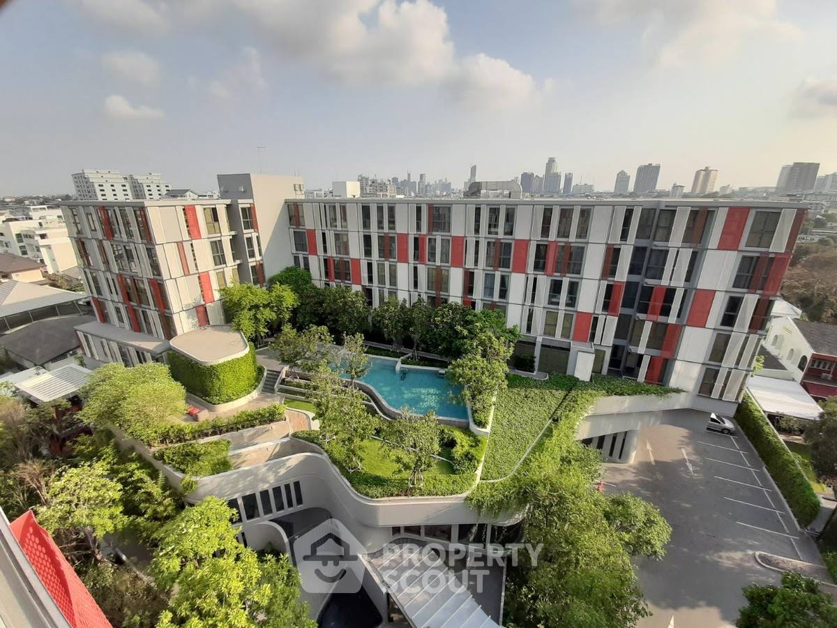 picture 2-BR Condo at Taka Haus Ekamai 12 near BTS Ekkamai (ID 530907) - 2/18