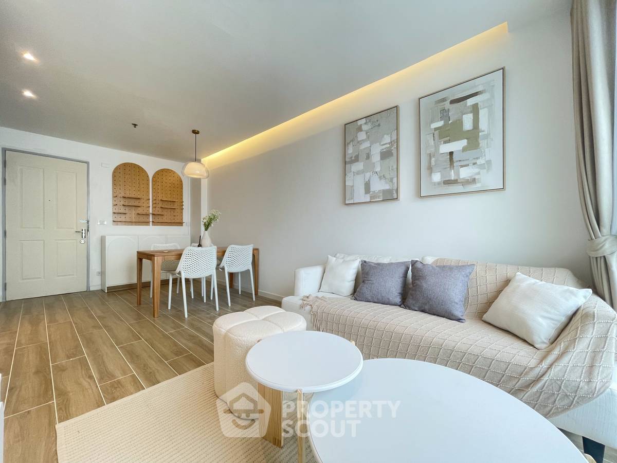 picture 1-BR Condo at Sukhumvit Plus near BTS Phra Khanong (ID 2159606) - 1/12