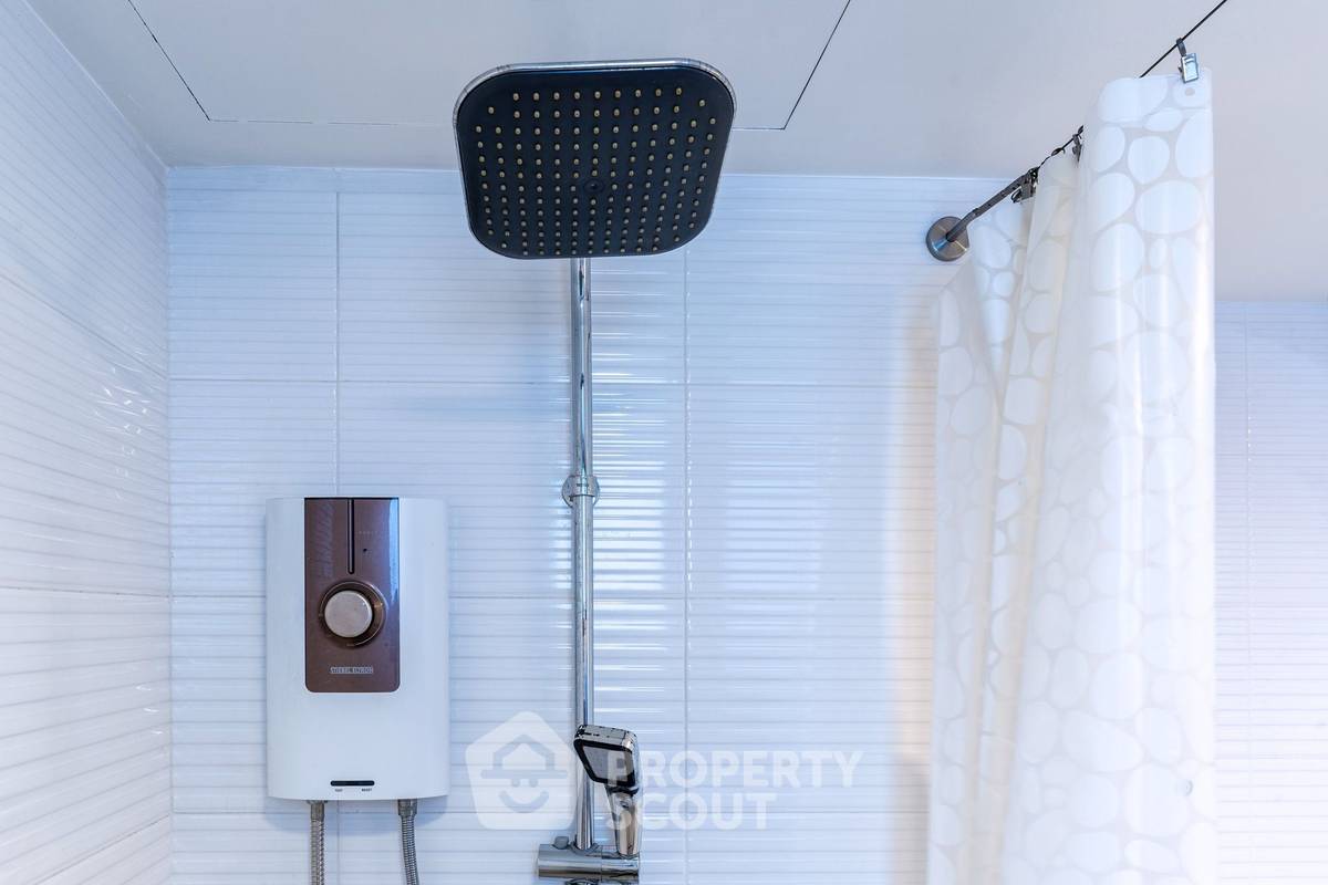 picture 2-BR Condo at 39 Suites near BTS Phrom Phong (ID 1479309) - 17/19