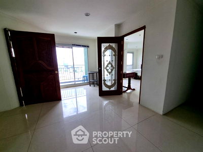 คอนโด ถนนพัทยาเหนือ : คอนโด 2-ห้องนอน ที่ ลุมพินี วิลล์ นาเกลือ-วงศ์อมาตย์ ใกล้ ชายหาดนาเกลือ (ID 2152542)