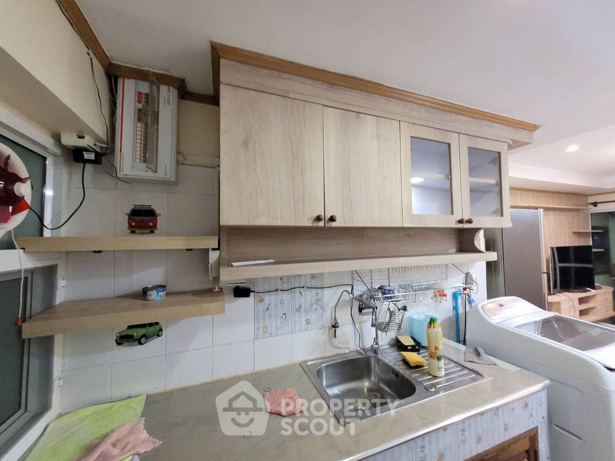 รูป คอนโด 1-ห้องนอน ที่ ทองหล่อ ทาวเวอร์ คอนโดมิเนียม ใกล้ BTS ทองหล่อ (ID 372468) - รูปที่ 5/6
