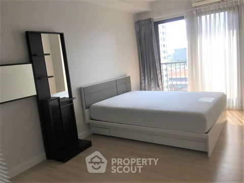 1-BR Condo at The Seed Mingle Sathorn-Suanplu near BTS Sala Daeng (ID 592014)
