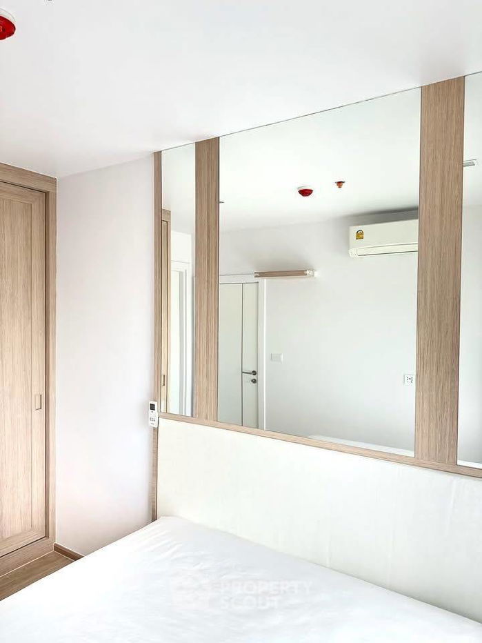 picture 2-BR Condo at Life Asoke - Rama 9 near MRT Phra Ram 9 (ID 2130378) - 12/32