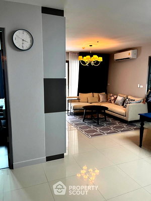 ขายคอนโด : คอนโด 2-ห้องนอน ที่ ไอดีโอ สาทร-ตากสิน ใกล้ BTS กรุงธนบุรี (ID 1716710)