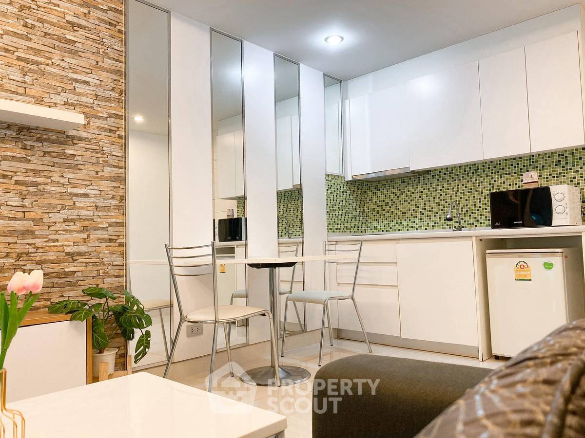 รูป คอนโด 1-ห้องนอน ที่ อเมซอน เรซิเด้นซ์ ใกล้ เมืองพัทยา (ID 2101313) - รูปที่ 4/9
