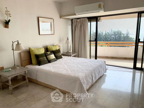 2-BR Condo at Sunshine Beach Condotel close to Pattaya (ID 995292)