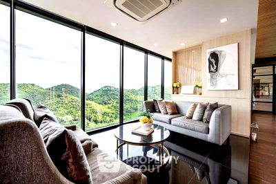 Condos for rent Kasetsart University Si Racha Campus : 1-BR Condo at Knightsbridge The Ocean Sriracha in Surasak (ID 1949940)