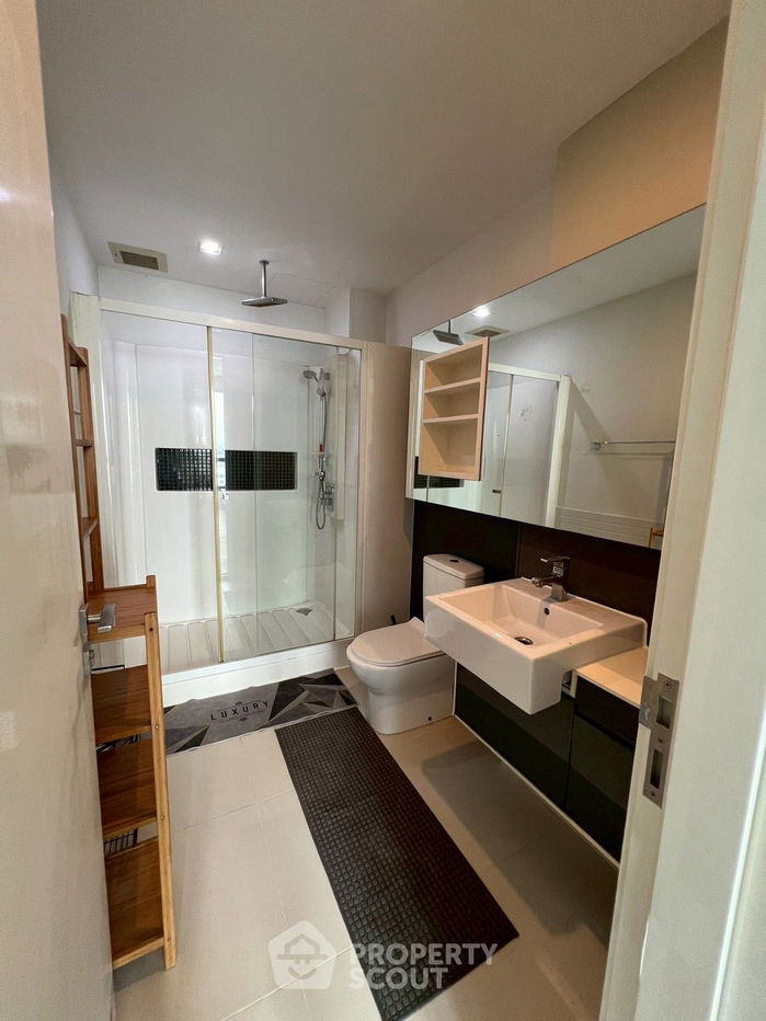 picture 2-BR Condo at The Room Sukhumvit 62 near BTS Punnawithi (ID 2180219) - 25/28
