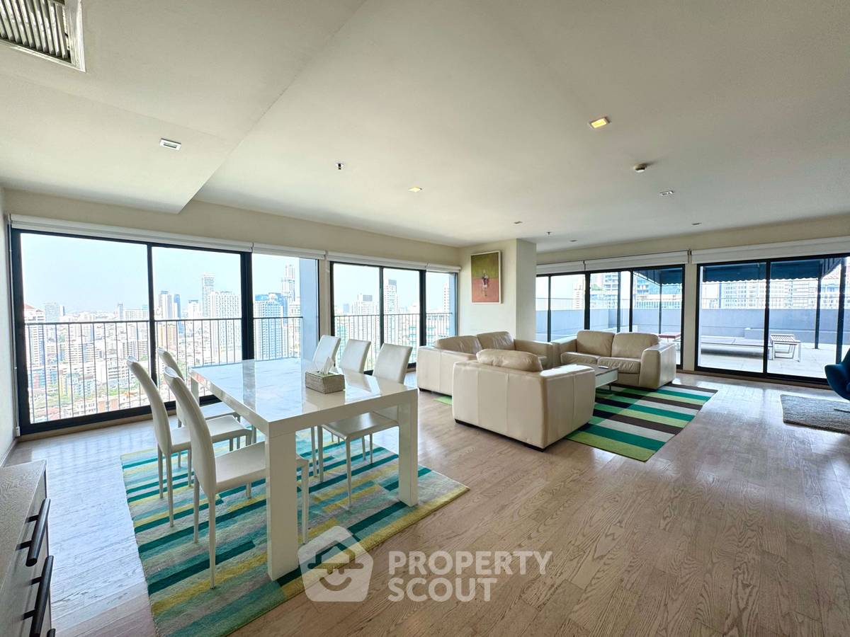 picture 3-BR Condo at Noble Remix near BTS Thong Lor (ID 2059264) - 10/29