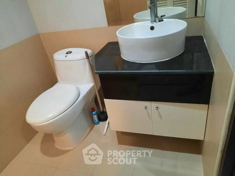 คอนโด 1-ห้องนอน ที่ สุขุมวิท ลิฟวิ่ง ทาวน์ ใกล้ MRT เพชรบุรี (ID 688177)