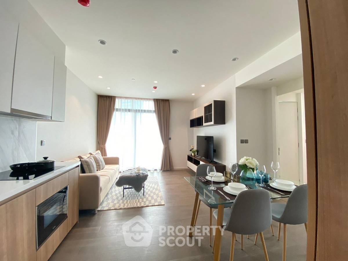 picture 2-BR Condo at Muniq Sukhumvit 23 near MRT Sukhumvit (ID 2078765) - 2/9