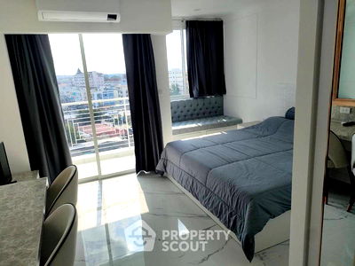Condos for rent Jomtien Sai 2 : Studio Condo at The Empire Tower Pattaya close to Pattaya (ID 1501280)