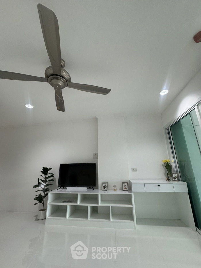 รูป คอนโด 1-ห้องนอน ที่ บ้านกลางหัวหิน คอนโดมิเนียม ใกล้ ตลาดโต้รุ่งหัวหิน (ID 2163043) - รูปที่ 9/11