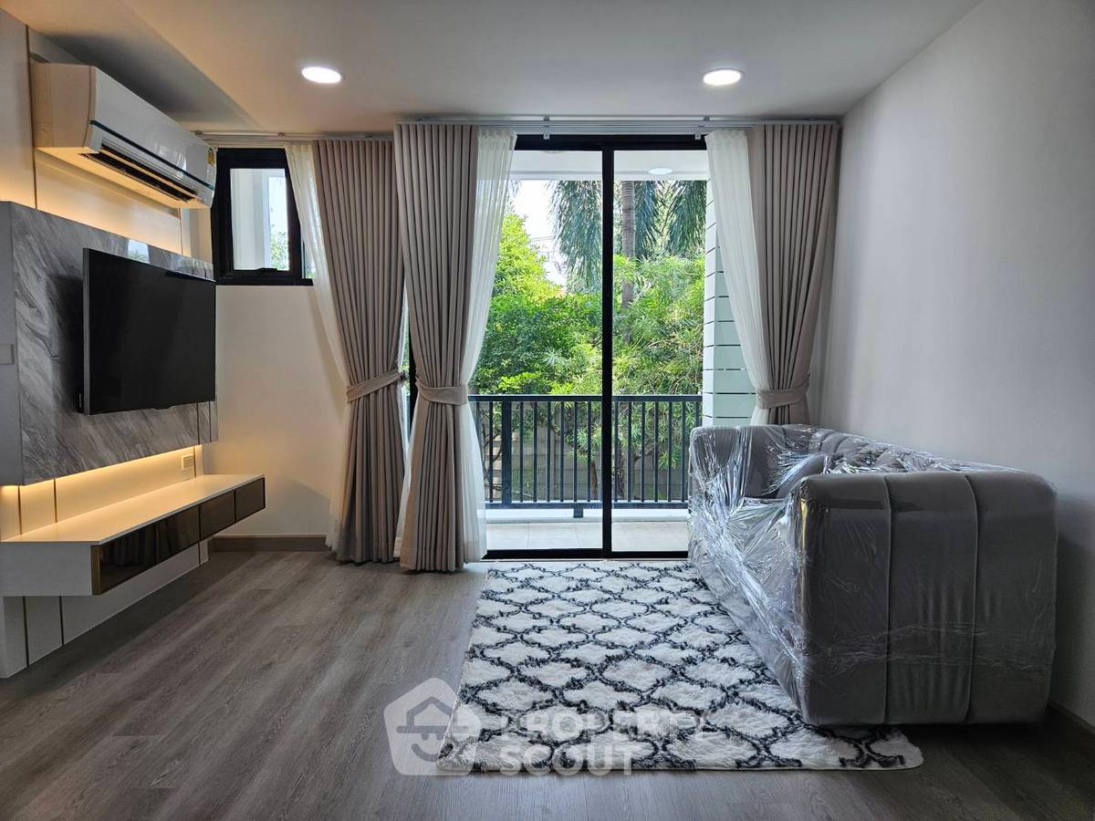 picture 1-BR Condo at D 65 Condominium near BTS Ekkamai (ID 2079102) - 2/9