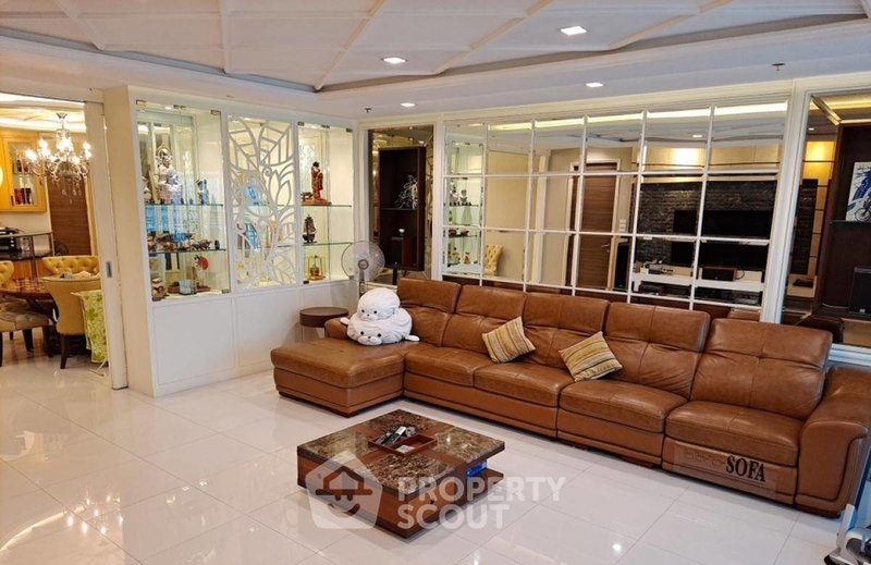 Condos for sale : 3-BR 256 Sqm Condo At Supalai Prima Riva Rama 3 - Narathiwas, Chong Nonsi (ID 2040352)