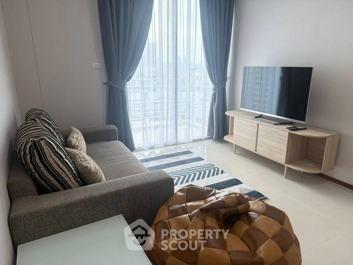 picture 1-BR Condo at Villa Sathorn near BTS Krung Thon Buri (ID 2107975) - 1/6