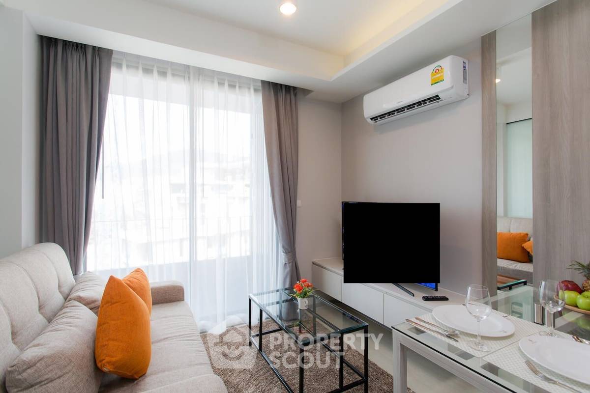 รูป คอนโด 1-ห้องนอน ที่ ซิกส์ อเวนิว หาดสุรินทร์ ใกล้ หาดสุรินทร์ (ID 1177559) - รูปที่ 2/16