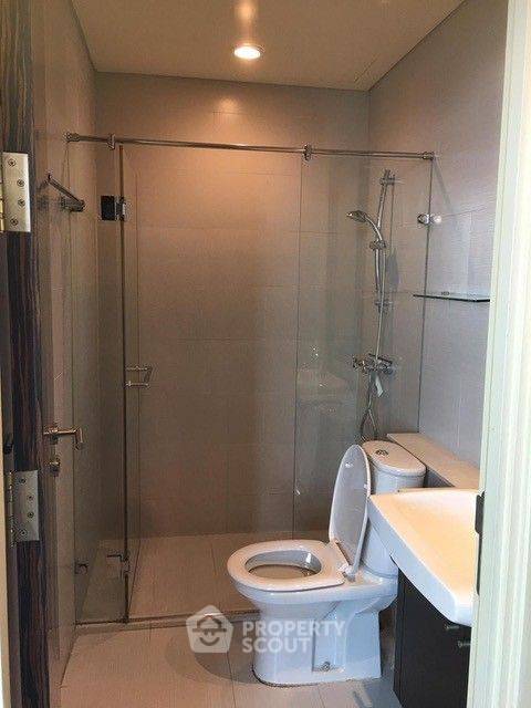 picture 3-BR Condo at Watermark Chaophraya near BTS Krung Thon Buri (ID 947877) - 10/15