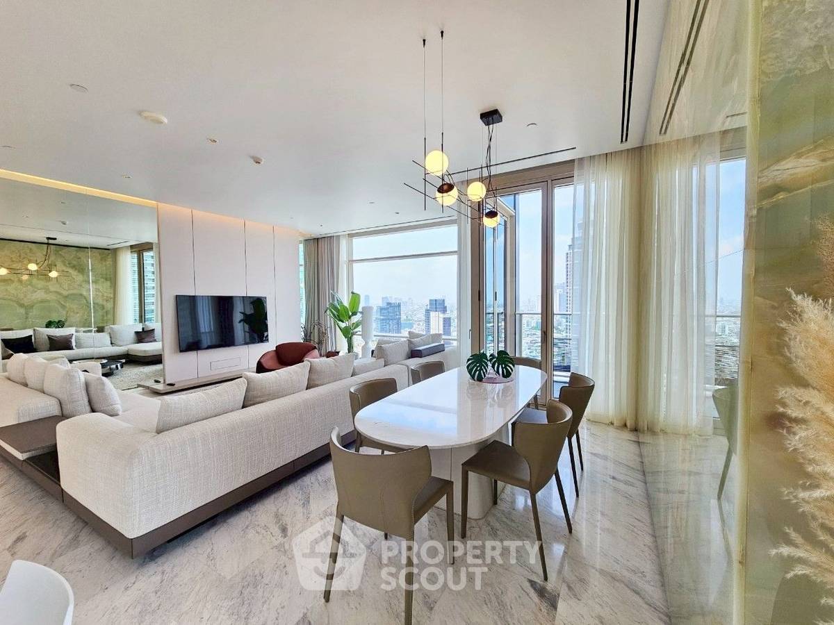 picture 3-BR Condo at Four Seasons Private Residences Bangkok near BTS Saphan Taksin (ID 2187250) - 3/17