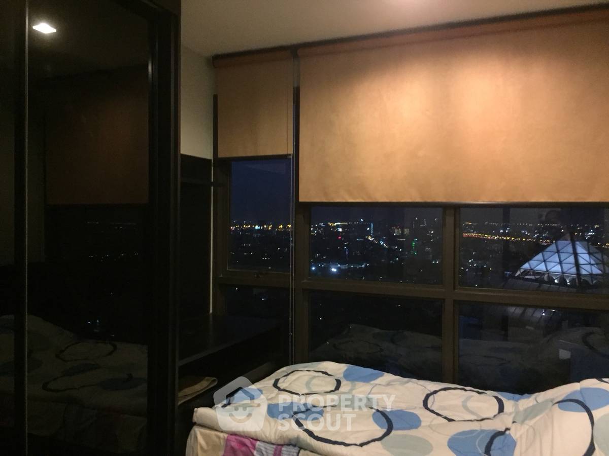 picture 2-BR Condo at Rhythm Sukhumvit 44/1 near BTS Phra Khanong (ID 888085) - 12/22