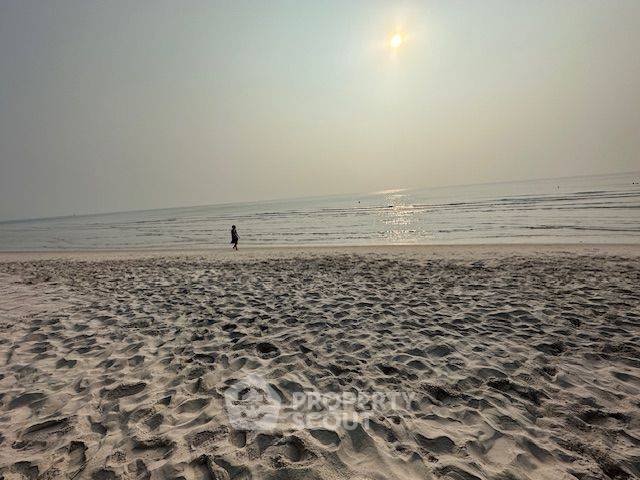 picture 1-BR Condo at InterContinental Residences Hua Hin close to Hua Hin Market Village (ID 1527786) - 23/25