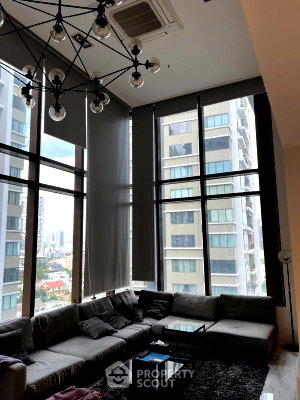 Condos for sale : 2-BR Condo at The Emporio Place near BTS Phrom Phong (ID 1527897)