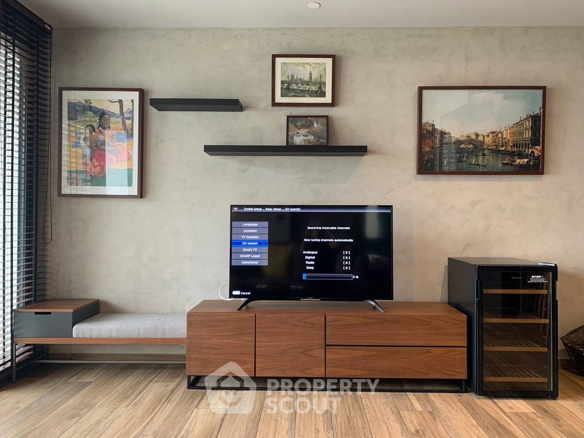 picture 2-BR Condo at The Lofts Asoke near MRT Phetchaburi (ID 1583865) - 13/24