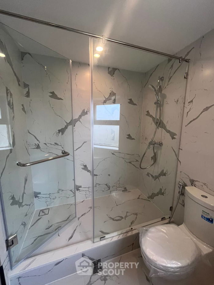 picture 3-BR Condo at All Seasons Mansion Condominium near BTS Phloen Chit (ID 1887608) - 9/16