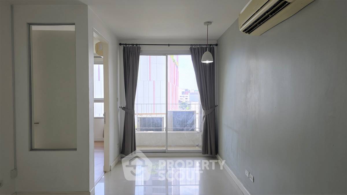 รูป คอนโด 1-ห้องนอน ที่ เดอะ โคลเวอร์ ทองหล่อ เรสซิเดนซ์ ใกล้ BTS ทองหล่อ (ID 999099) - รูปที่ 9/17