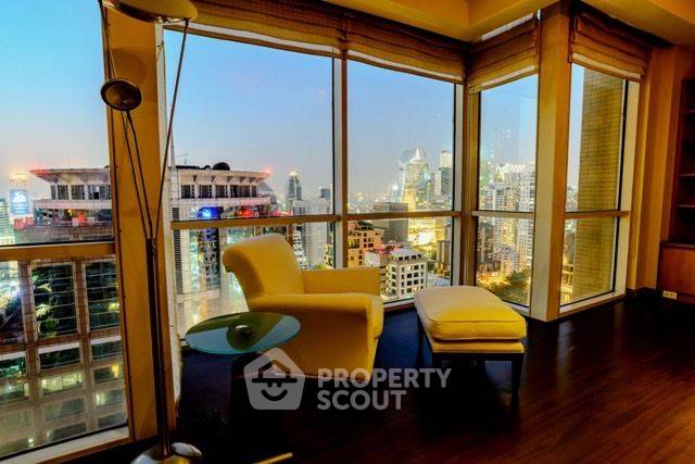picture 2-BR 140 Sqm High-Floor At Langsuan Ville, 300m to BTS Ratchadamri (ID 2180204) - 2/12