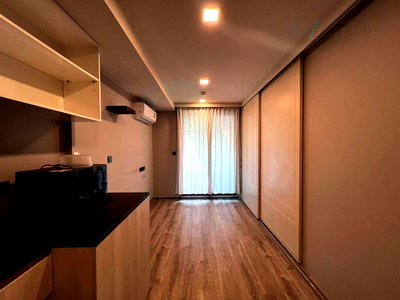 Condos for sale Ratchadaphisek Road : For Sell Condo MAESTRO 19 RATCHADA 19 - VIPHA Building B, Floor 2,1 bed room, Room size 34 sqm