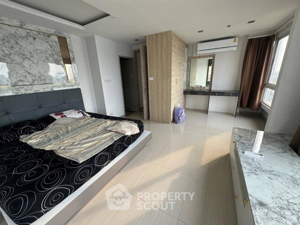 picture 2-BR Condo at River Heaven Chareonkrung in Bang Kho Laem (ID 1497433) - 13/15
