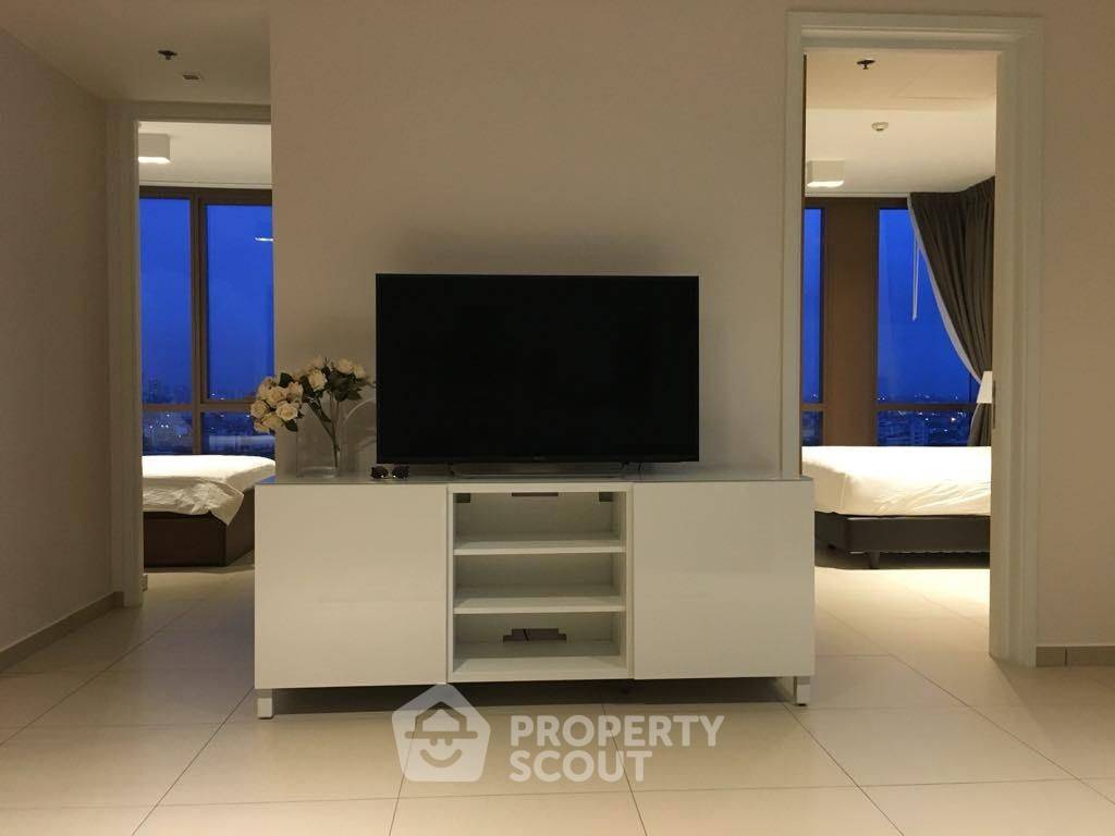 picture 2-BR Condo at The Lofts Ekkamai near BTS Ekkamai (ID 2028486) - 9/21