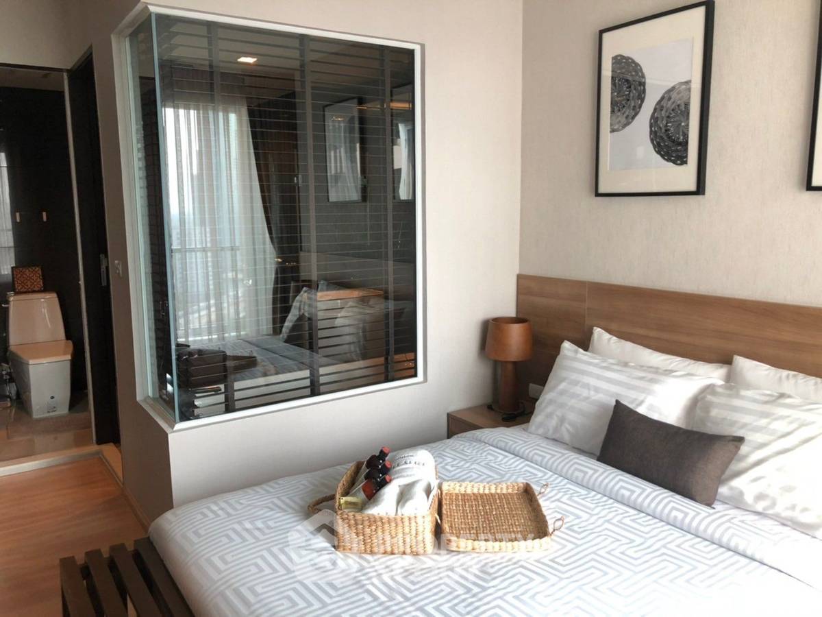 รูป คอนโด 1 ห้องนอน 20th-Floor 45 ตร.ม. ริธึ่ม สาทร ใกล้ BTS สะพานตากสิน 300 ม. (ID 2005287) - รูปที่ 7/18