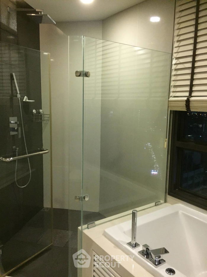 picture 2-BR Condo at Rhythm Sukhumvit 44/1 near BTS Phra Khanong (ID 888085) - 20/22