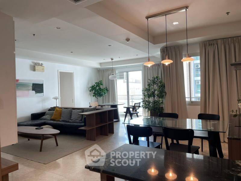 รูป คอนโด 3-ห้องนอน ที่ ณุศาศิริ แกรนด์ คอนโดมิเนียม ใกล้ BTS เอกมัย (ID 2069675) - รูปที่ 1/15