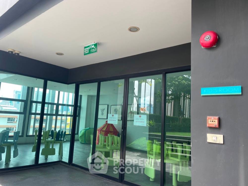 รูป คอนโด 1-ห้องนอน ที่ เดอะ แคปปิตอล ราชปรารภ-วิภาฯ ใกล้ MRT สุทธิสาร (ID 597942) - รูปที่ 12/19