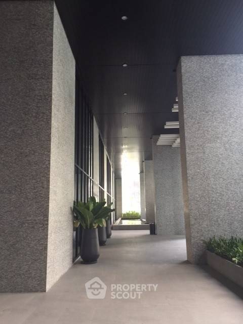 picture 2-BR Condo at Noble Ploenchit near BTS Phloen Chit (ID 374249) - 13/19