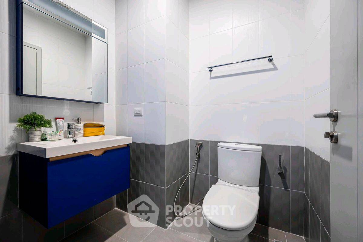 picture 2-BR Condo at XT Ekkamai near BTS Thong Lor (ID 2138702) - 8/8