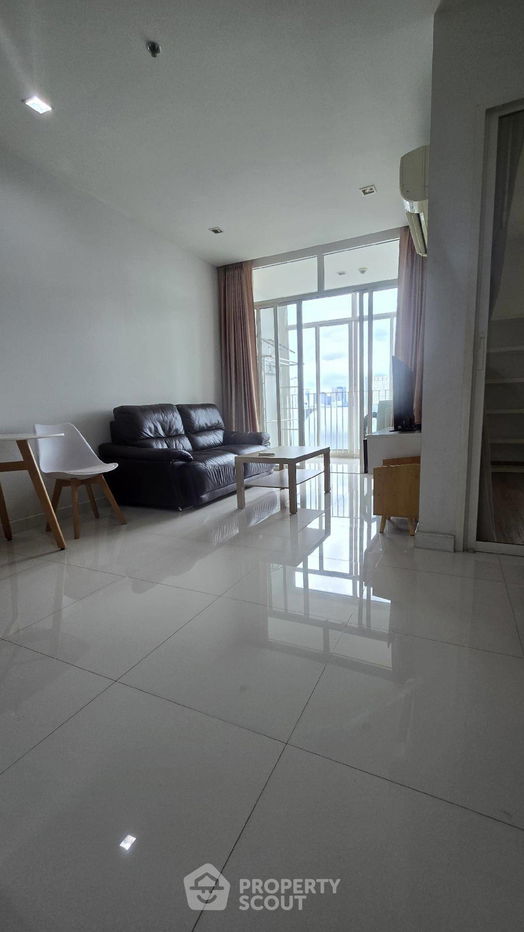 picture 2-BR Condo at Ideo Verve Ratchaprarop near ARL Ratchaprarop (ID 1921884) - 1/11